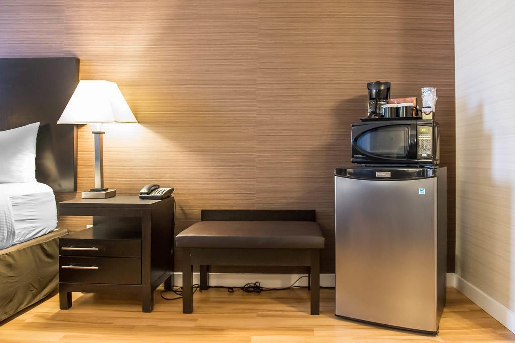 Comfort Inn Brockville Dış mekan fotoğraf